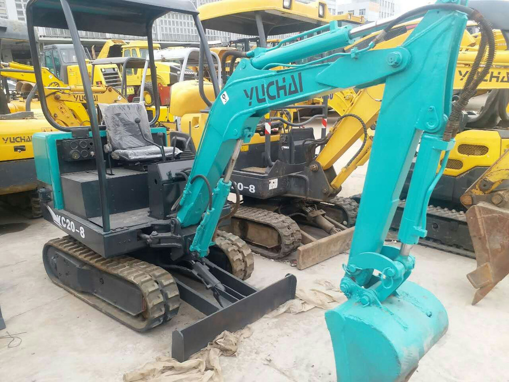 玉柴YC20-8二手挖掘機(jī)價(jià)格優(yōu)惠出售，工程機(jī)械采購(gòu)優(yōu)選